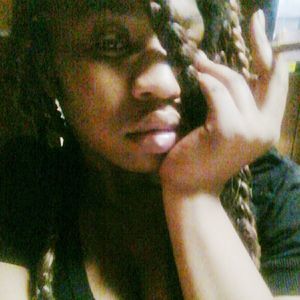 Meet your Posher, Latisha